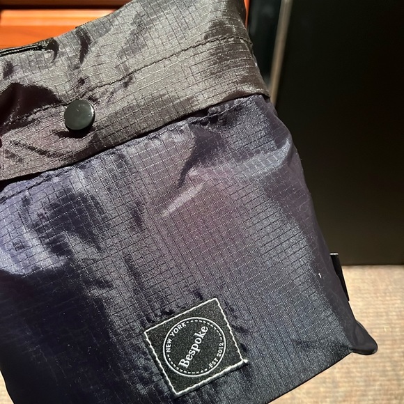 Bespoke Travel Essential Foldable Duffel XL - Picture 6 of 8